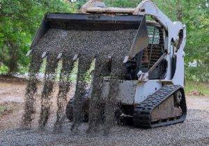Bobcat financing - skidsteer dumping its front load
